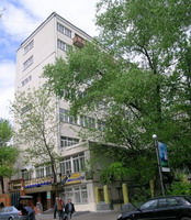 Гоголевский бул. 8