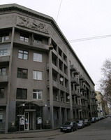 Спиридоновка 24