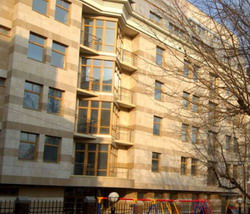 1-й Зачатьевский пер., д. 8/9, стр. 6 . Новостройка.