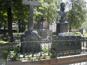 Денис давыдов могила фото Новодевичий монастырь кладбище